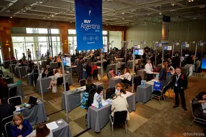 Pages Corporativo FotoFeijoo 2